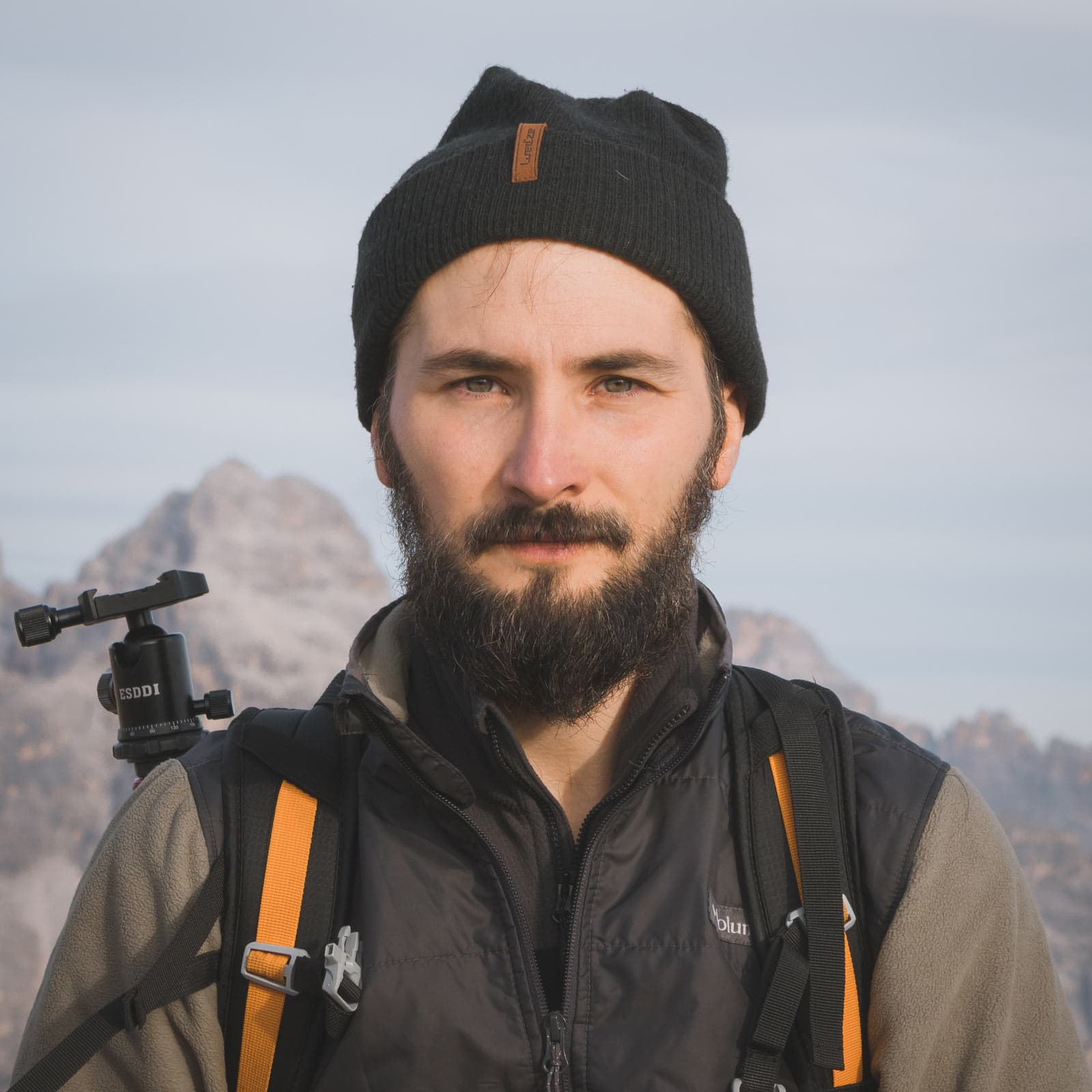 Portrait of photographer Daniel Fernandez